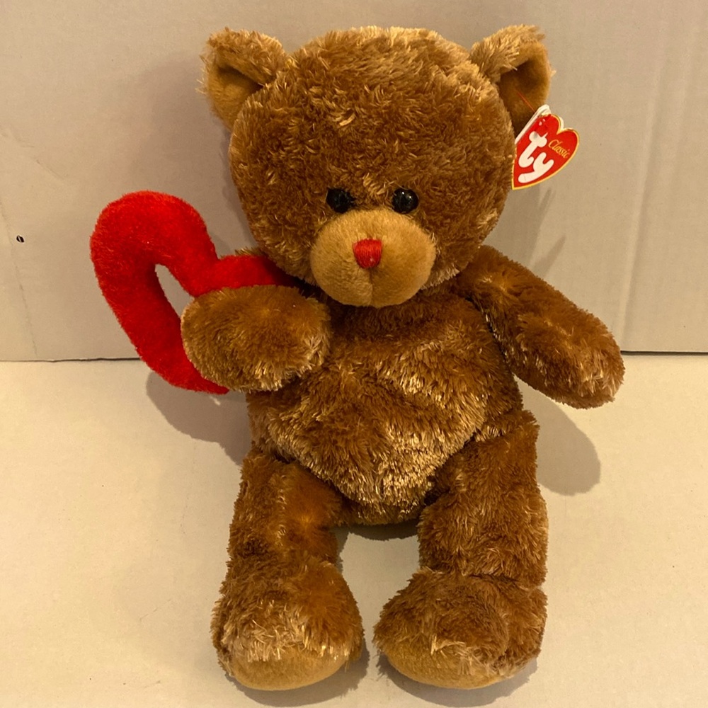 TY Classic 2008 Everheart Teddy Bear holding red heart ❤️. Valentine’s Day. NWT